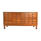 20 drawer shirt display
