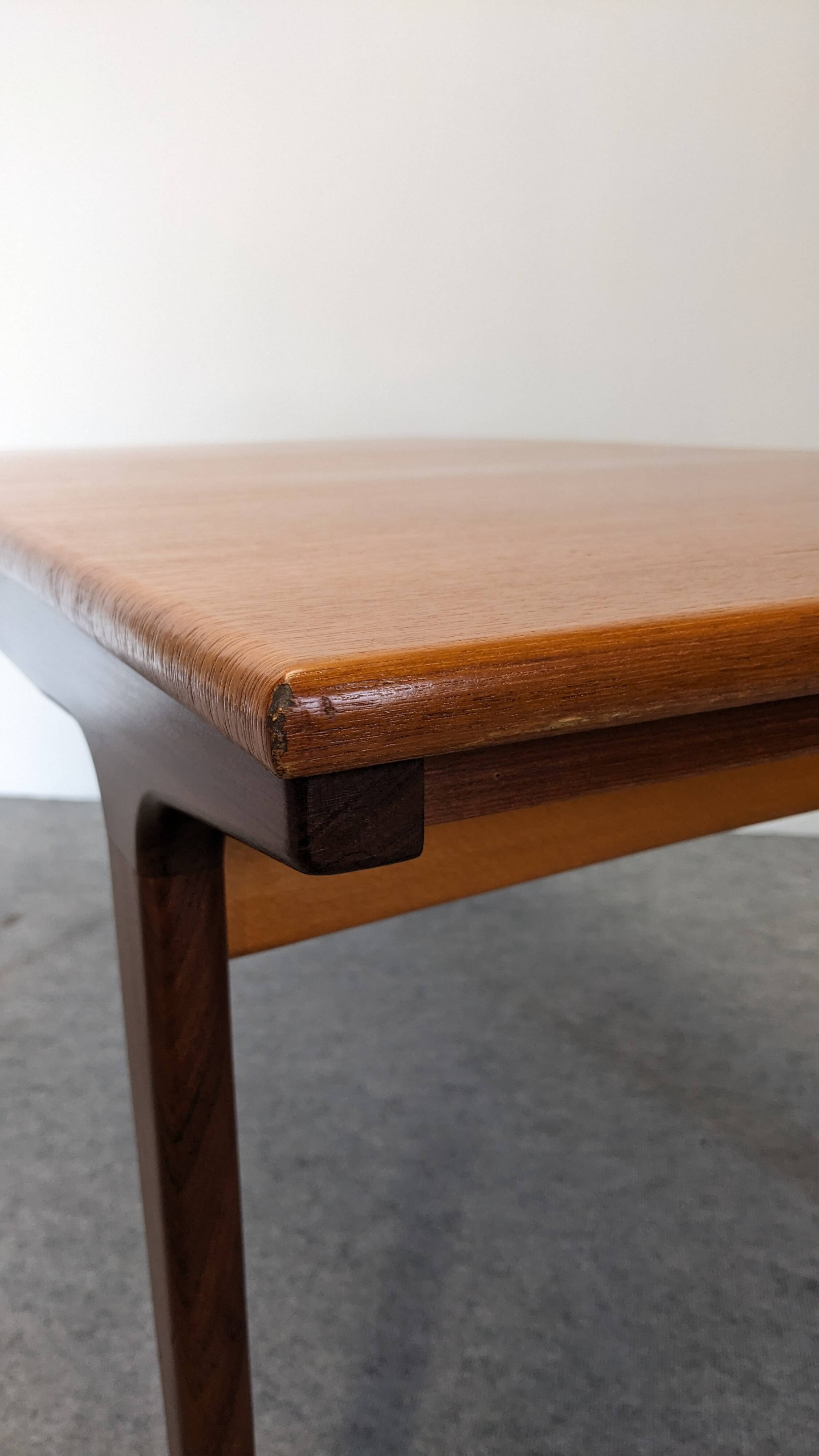 Extendable Scandinavian teak dining table, circa 1960