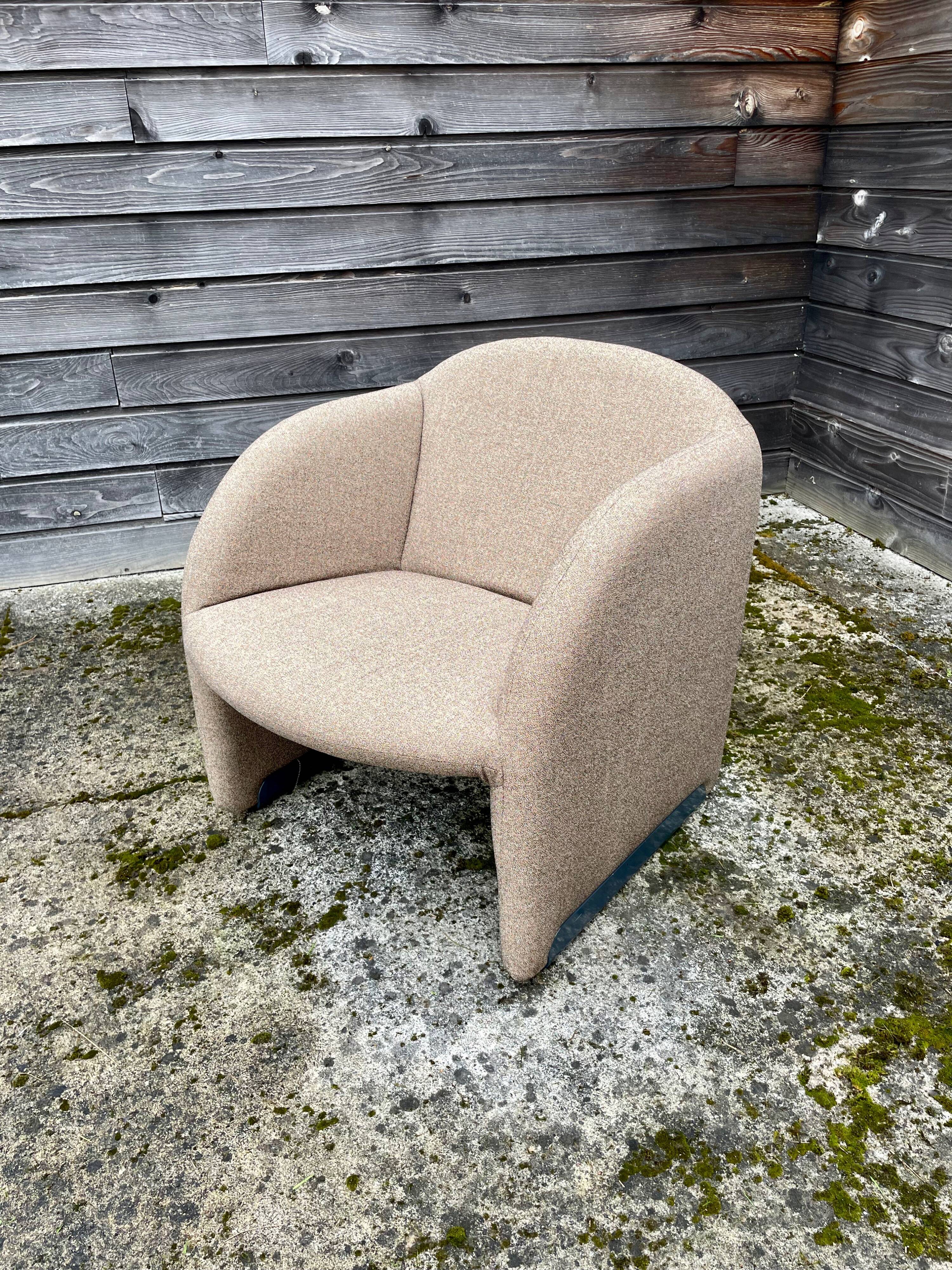 “Ben” armchair by Pierre Paulin for Artifort with LVMH fabric