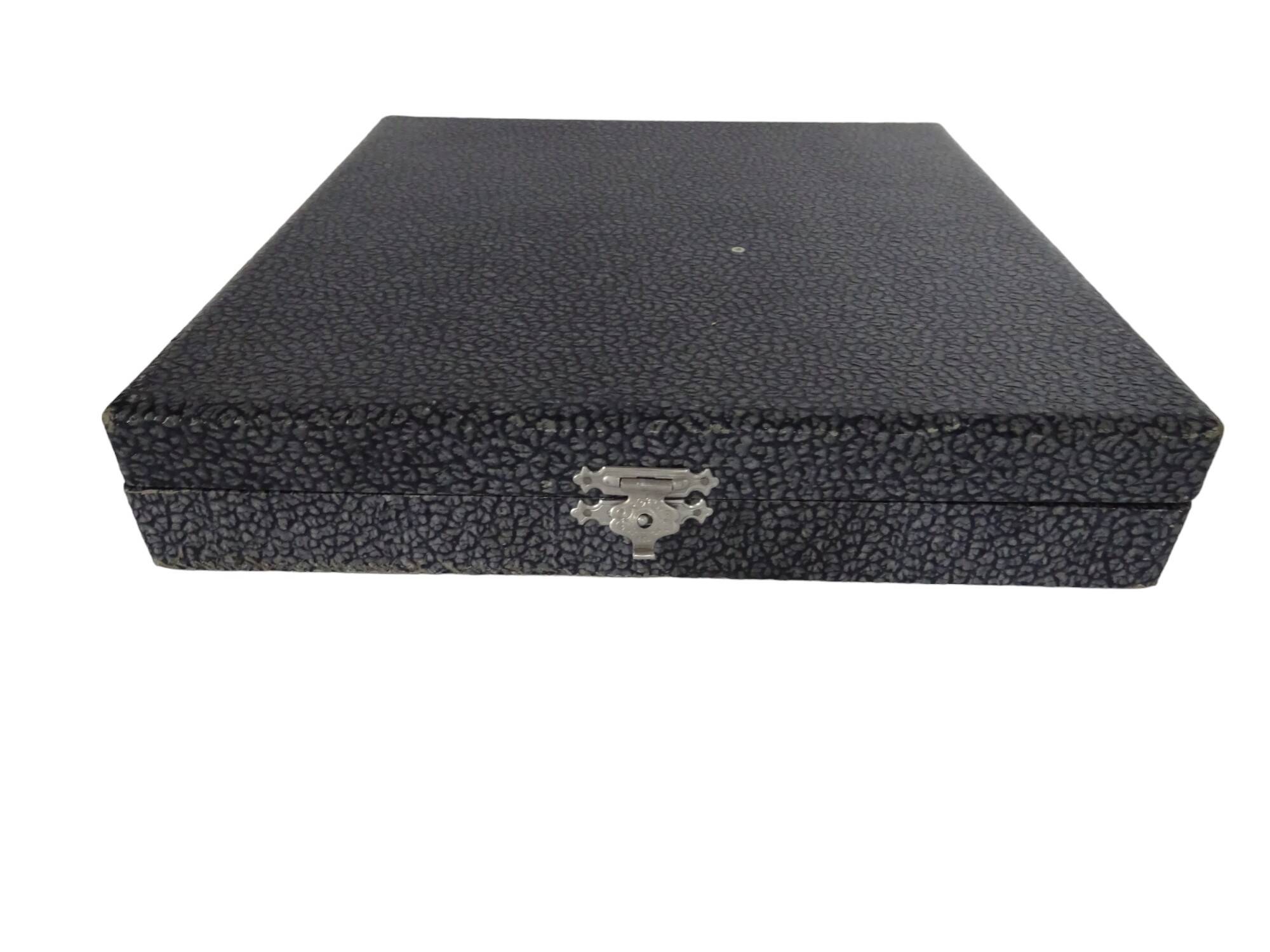 12 silver-plated fish forks and knives Frionnet François