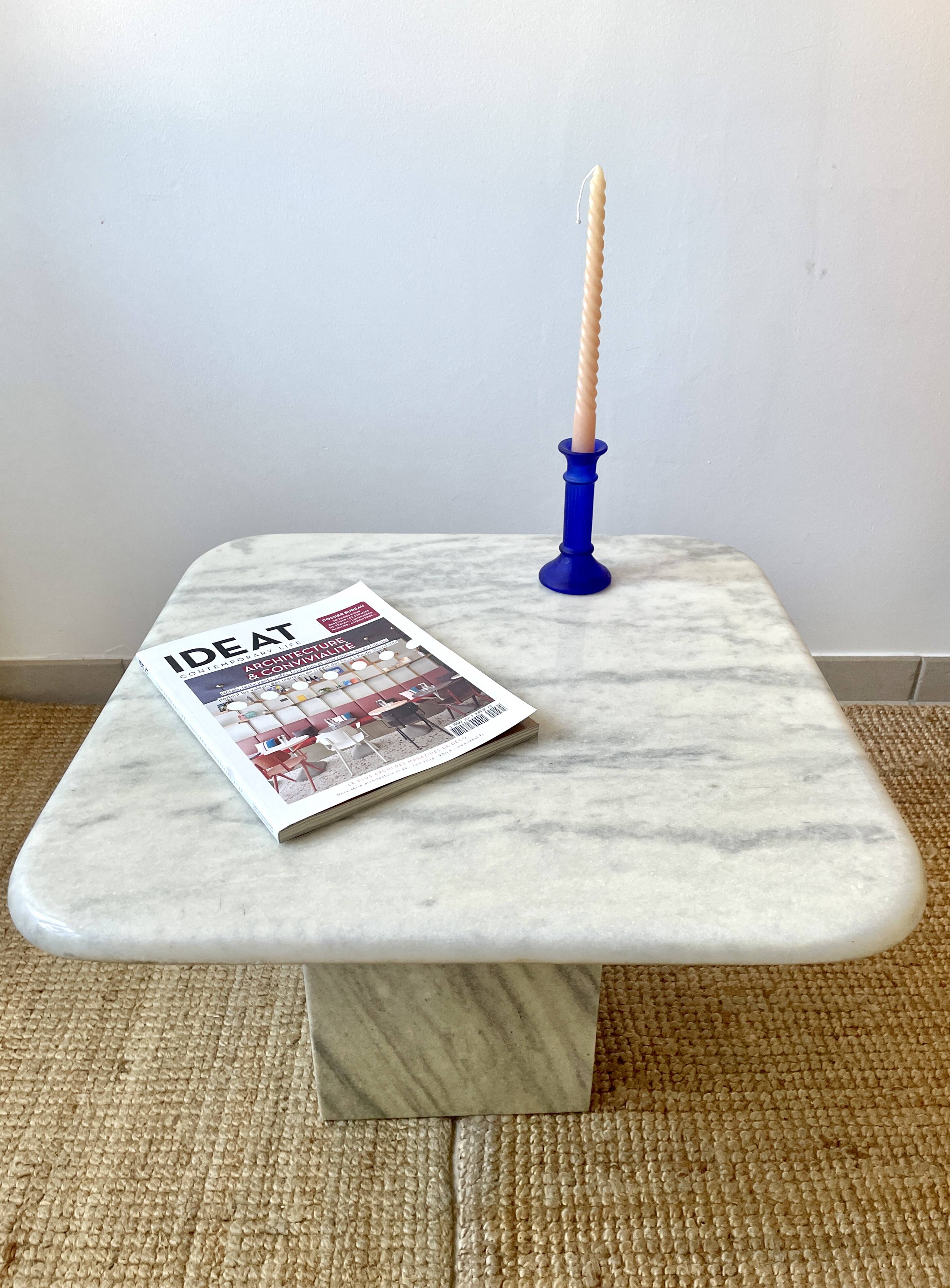 Square coffee table in Italian marble