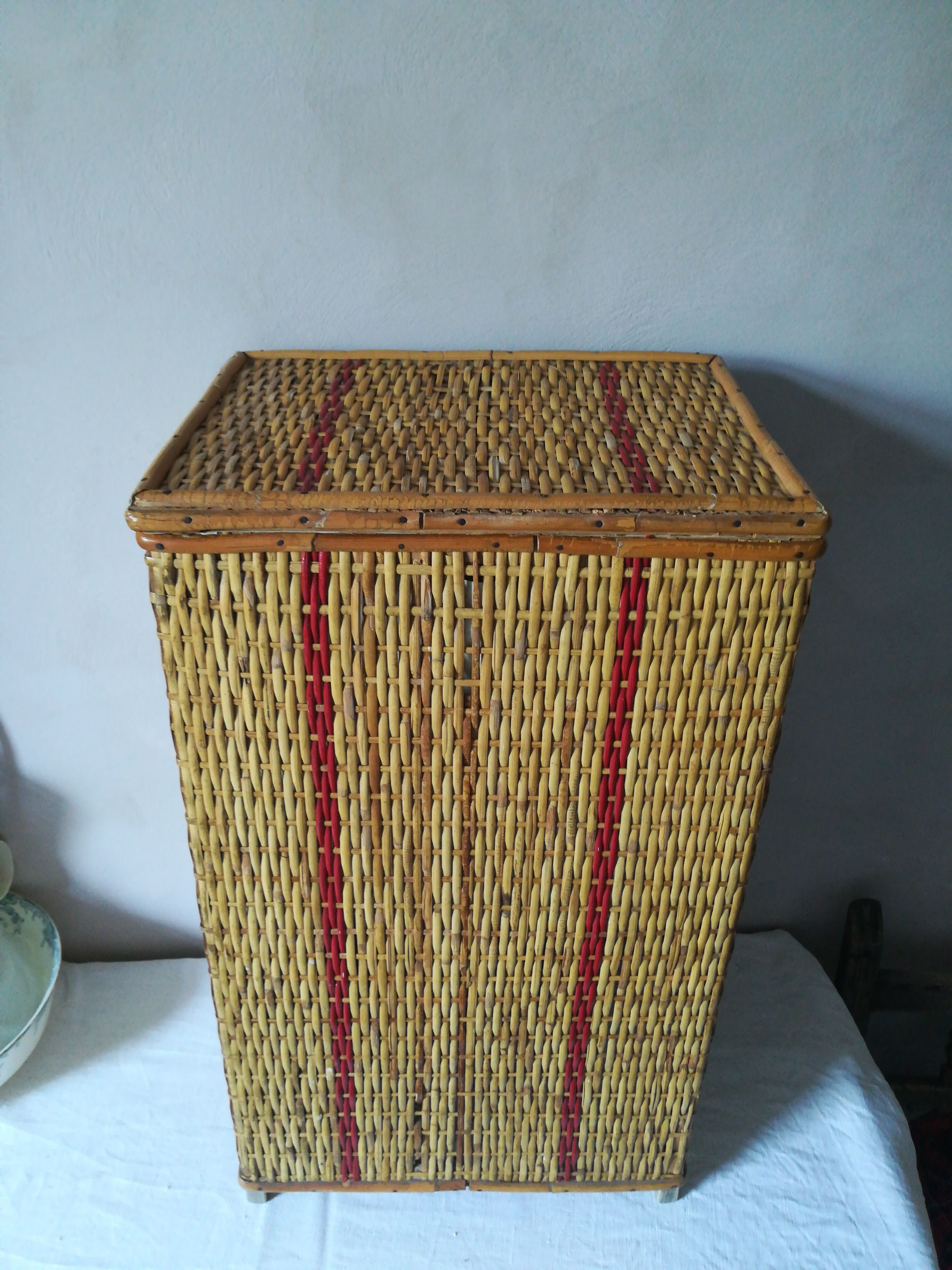Wicker storage basket