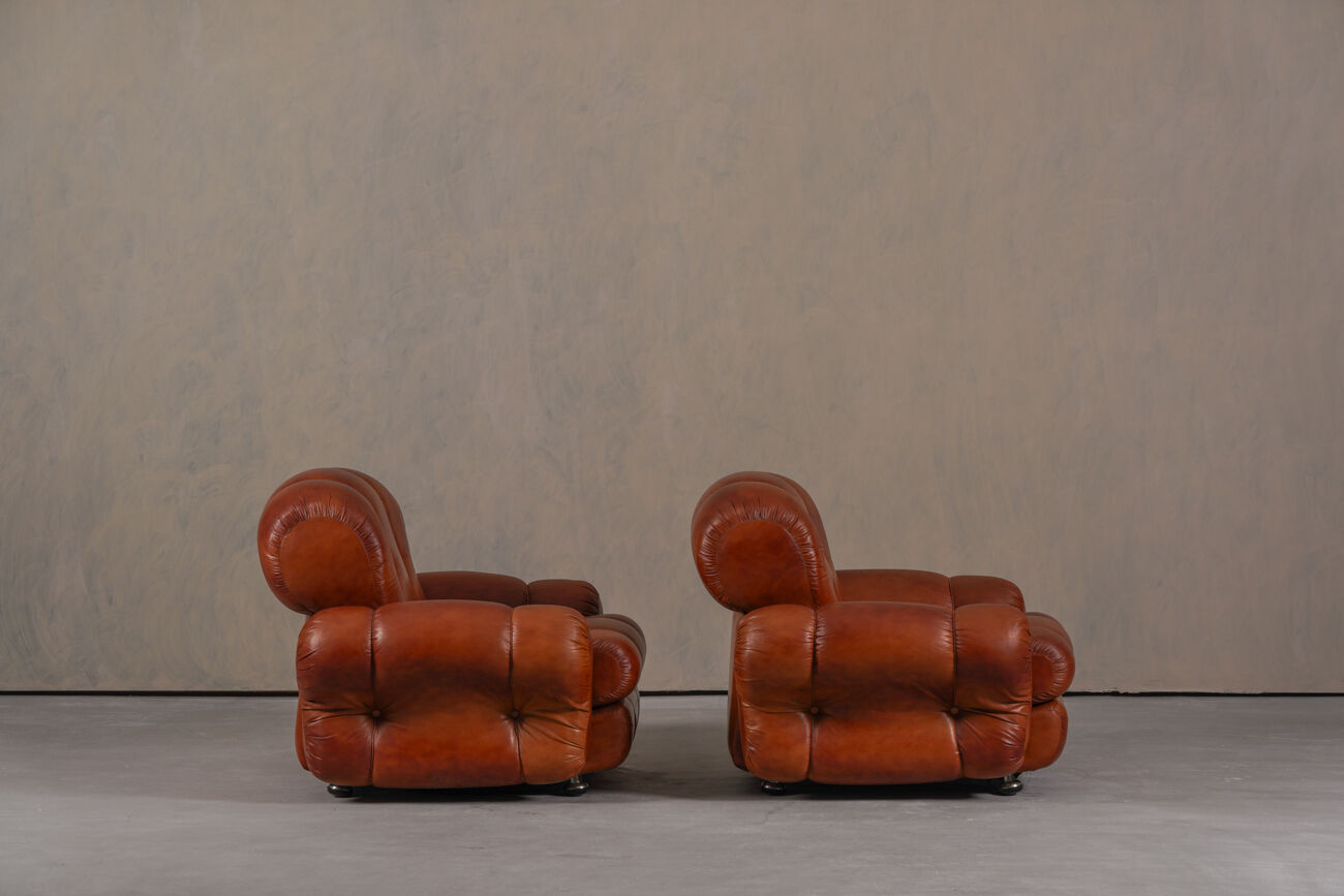 Fauteuils de club italiens vintage en simili cuir cognac, Italie années 1970, ensemble de 2