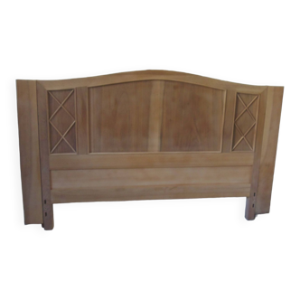 Headboard for a 160 bed in solid walnut with waxed finish.