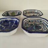 4 glazed earthenware bowls