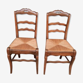 Pair of straw chairs nineteenth saw