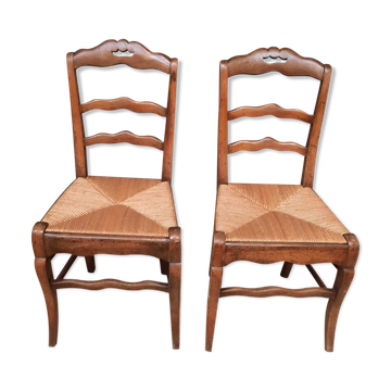Pair of straw chairs nineteenth saw
