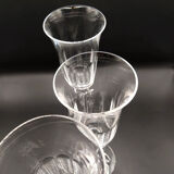 4 flûtes en cristal taillé