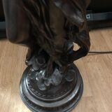 Art Nouveau-style lamp