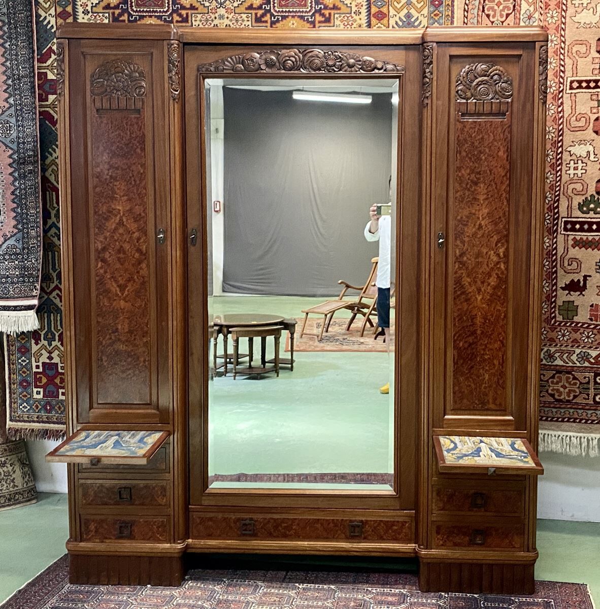 Dressing art deco walnut wardrobe