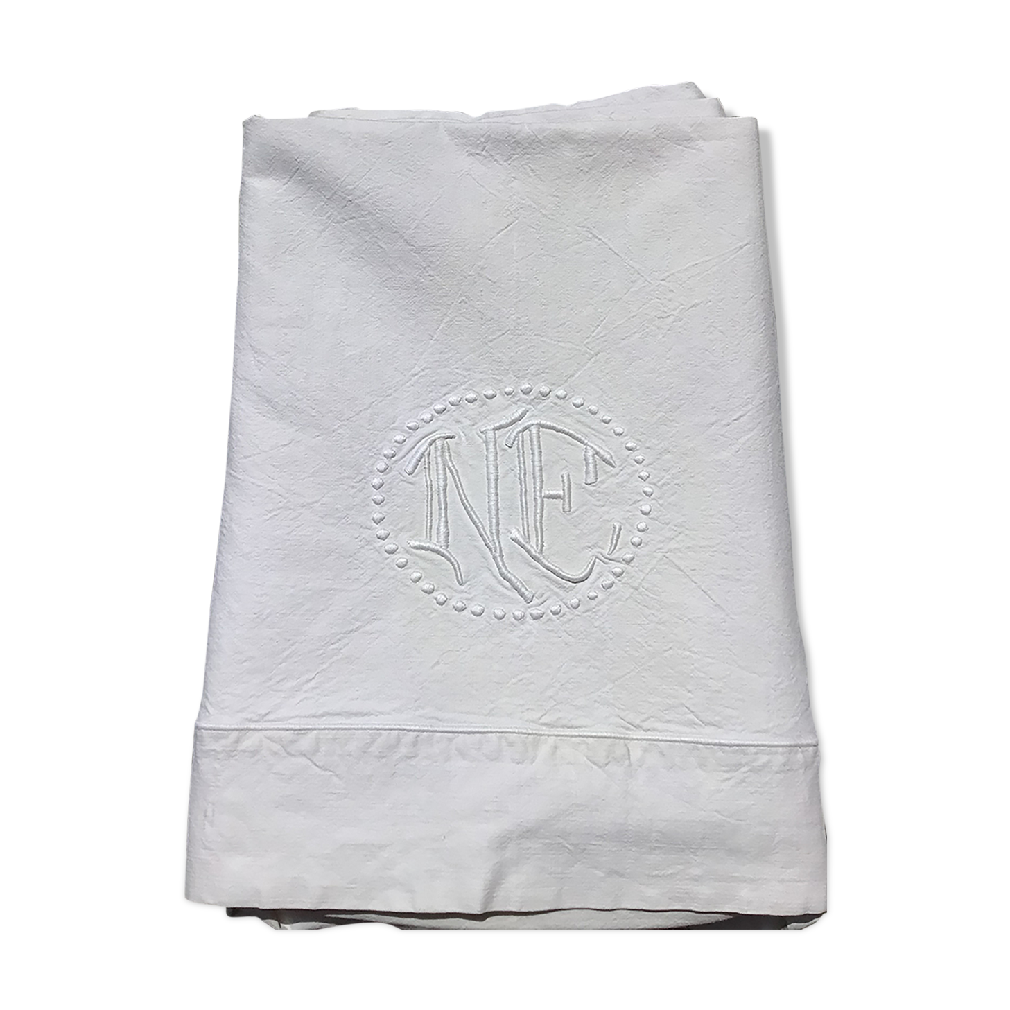 Sheet 1 place embroidered linen NE surrounded by dots