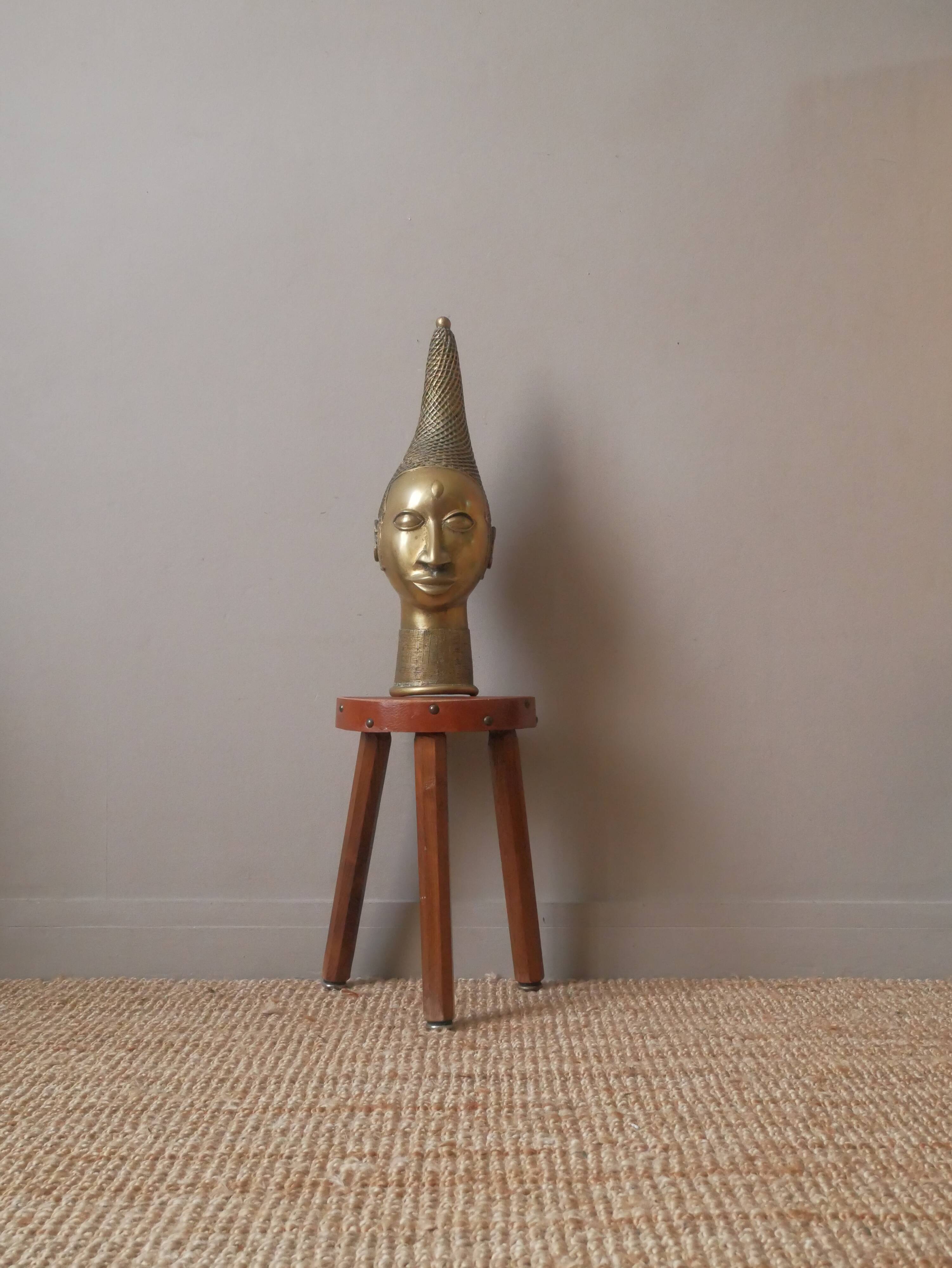 Bronze African art tribal ethnic decorative object handcrafted head of queen Benin