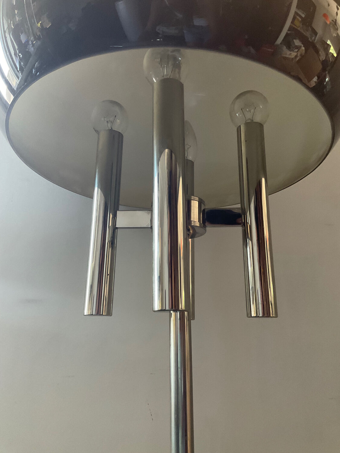 Lampadaire par Harvey Guzzini des années 60-70