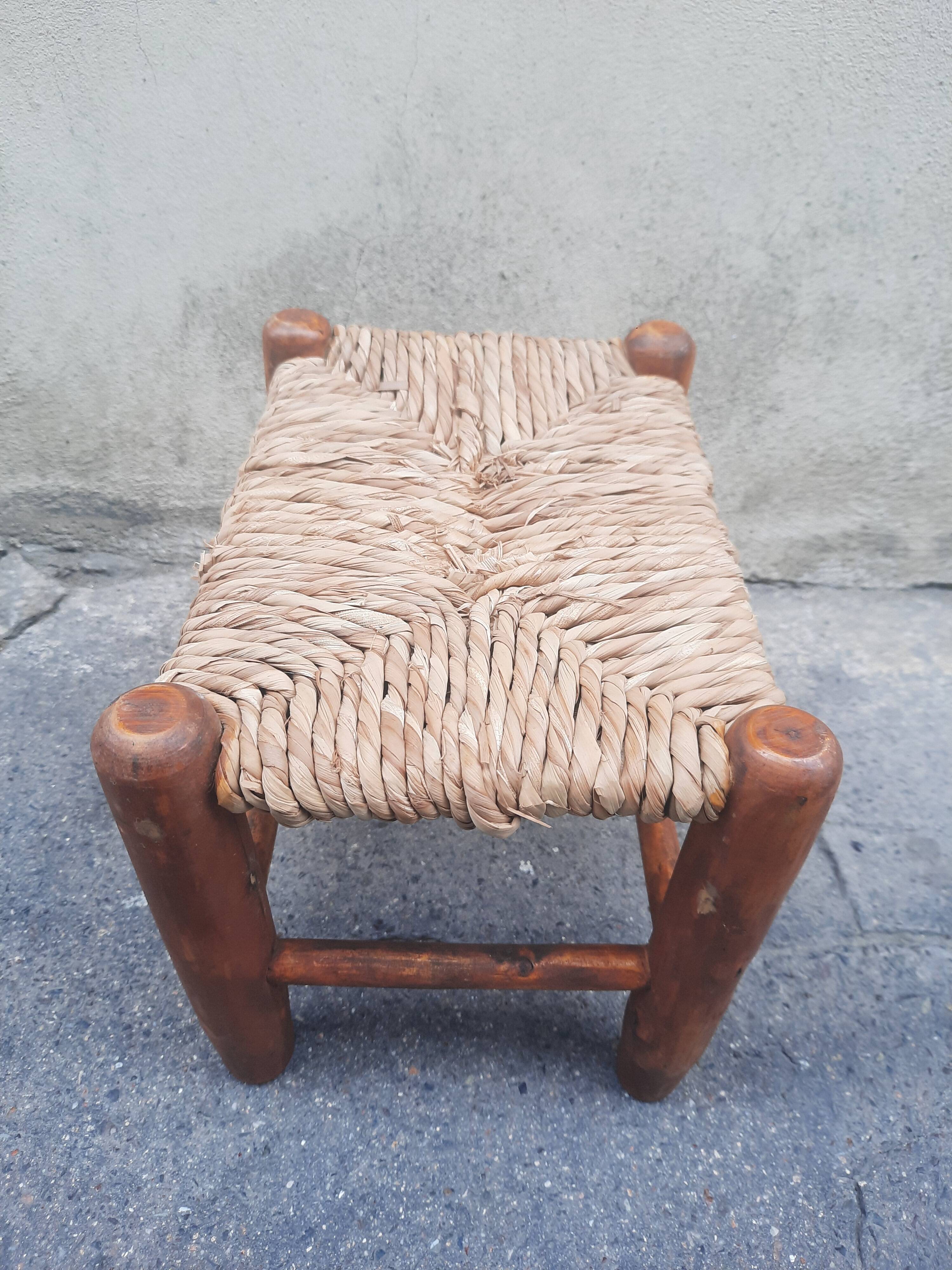 Mulching stool