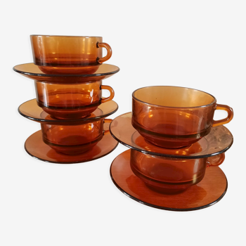 5 cups and 5 saucers orange, brown color