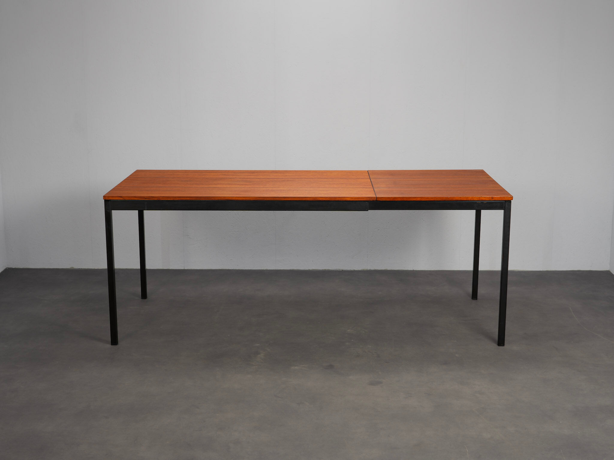 Extendable dining table model 3707 by Gispen, Netherlands, 1960s