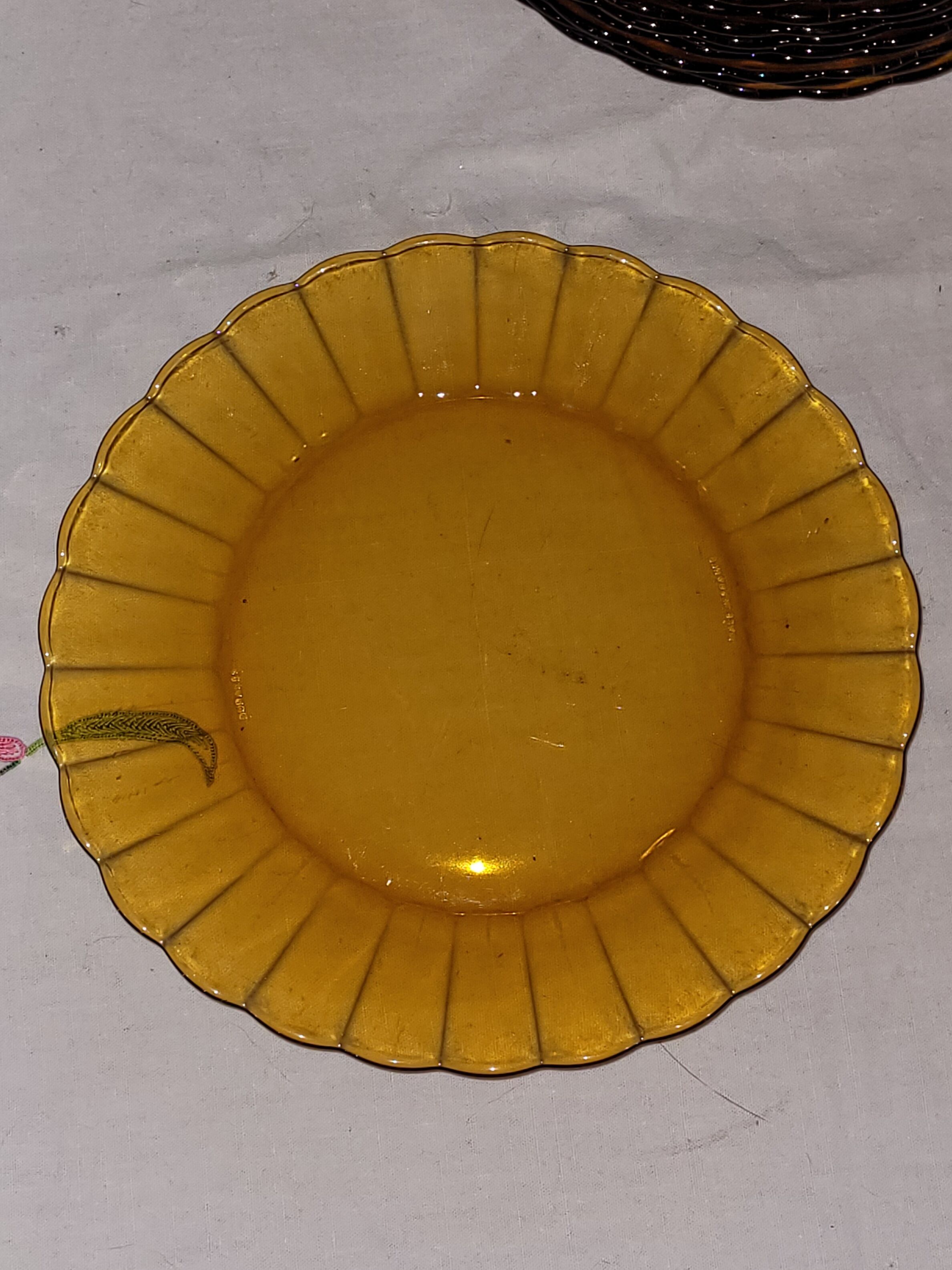 12 dessert plates flower / sun Duralex - vintage