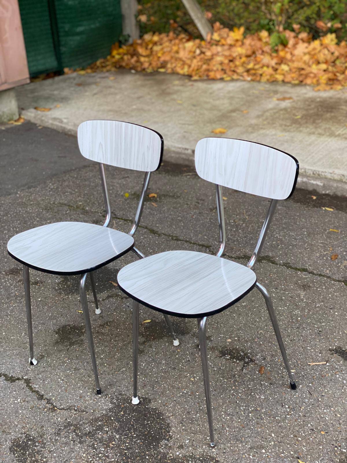 2 chaises formica beige et acier 1980