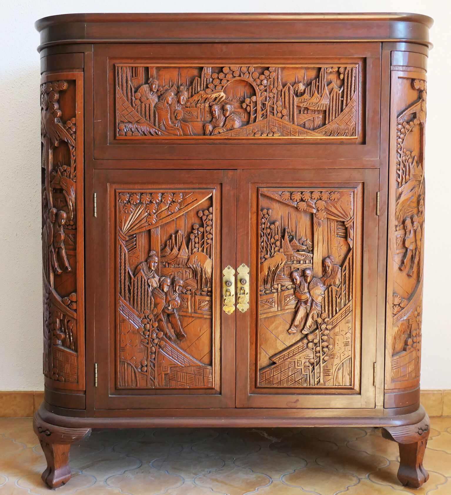 Carved wooden chinese bar