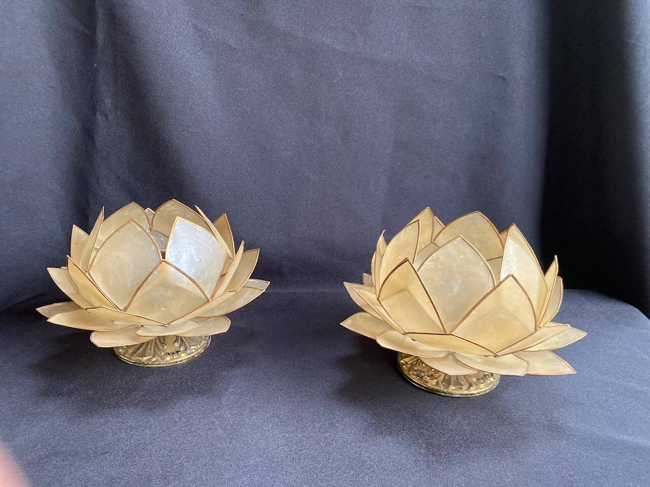 Lotus lamp/wall light from the 80s