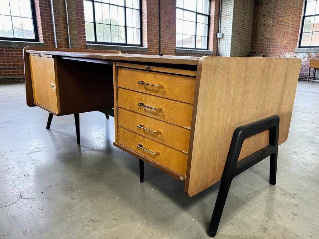 Vintage XL deep double-sided writing desk