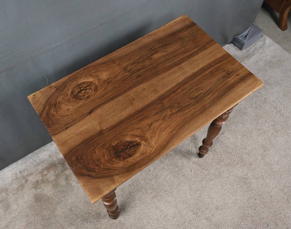 Small walnut desk table, Louis-Philippe style – 19th century