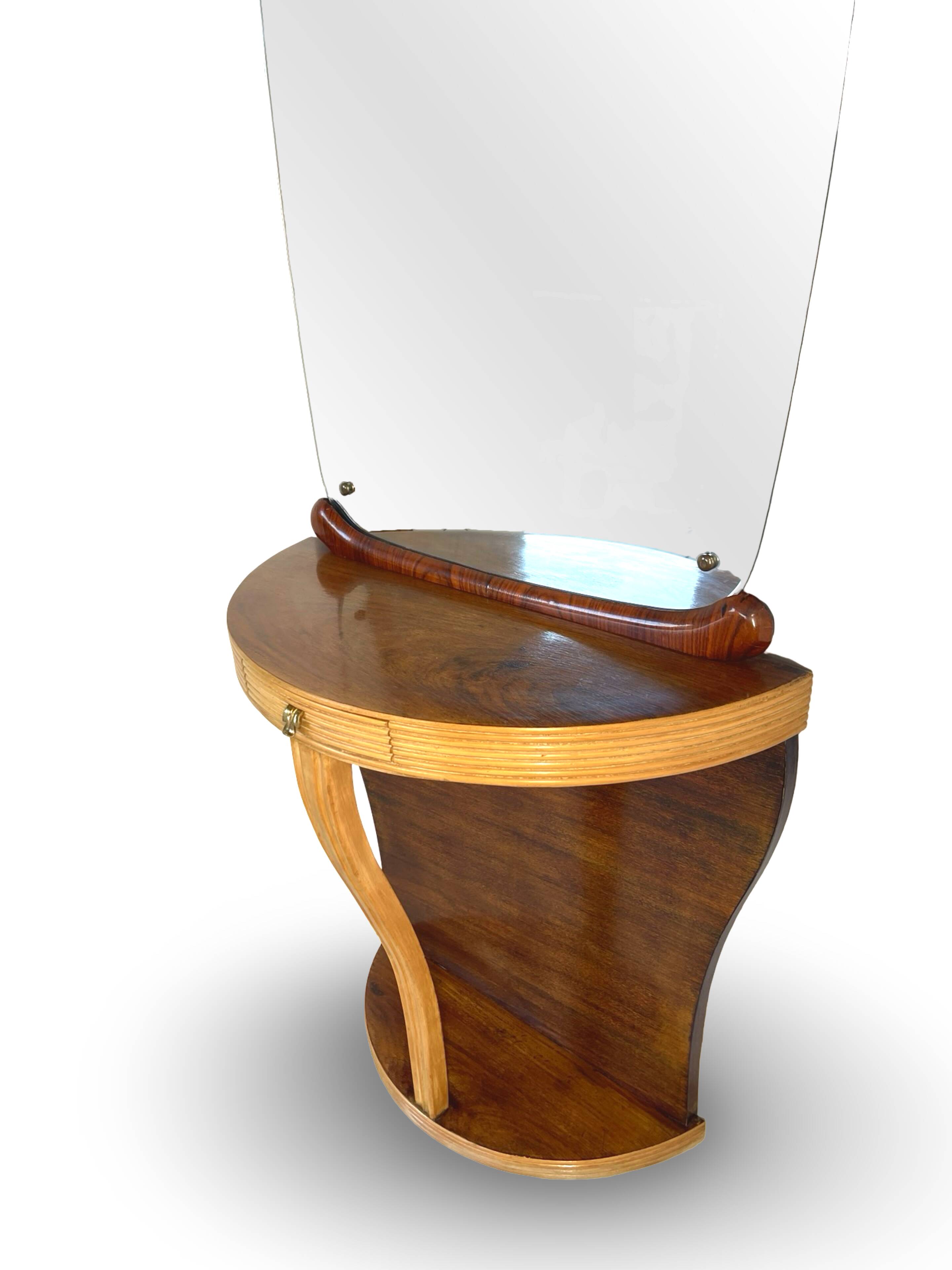 Console Art Déco moderne du milieu du siècle, dans le style de Paolo Buffa.
