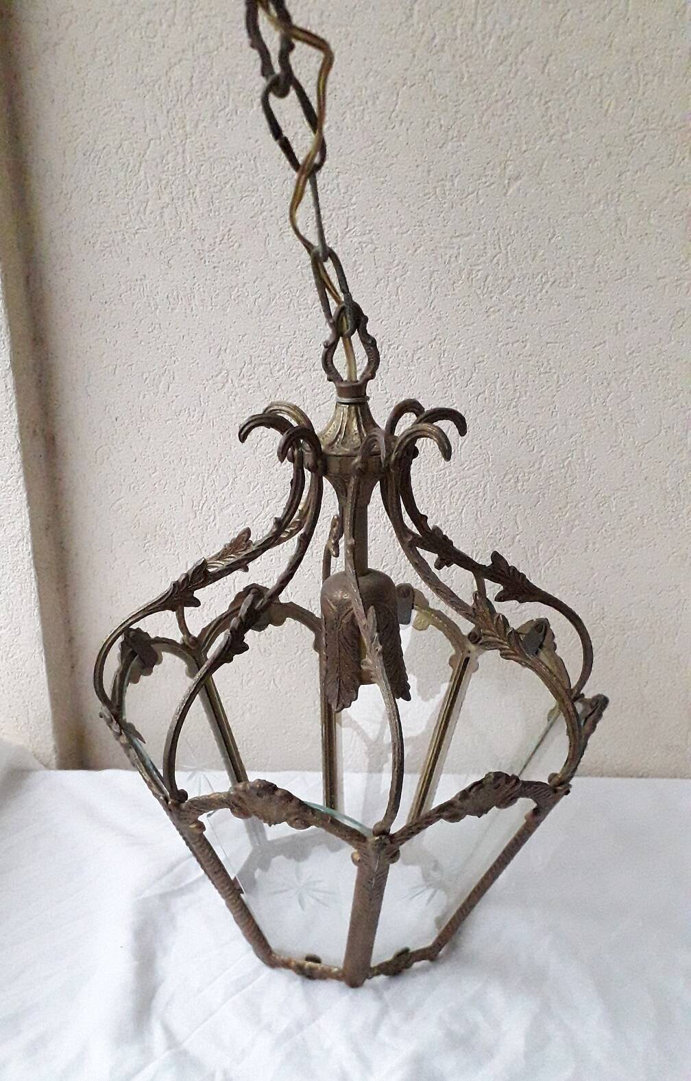 Suspension à facettes