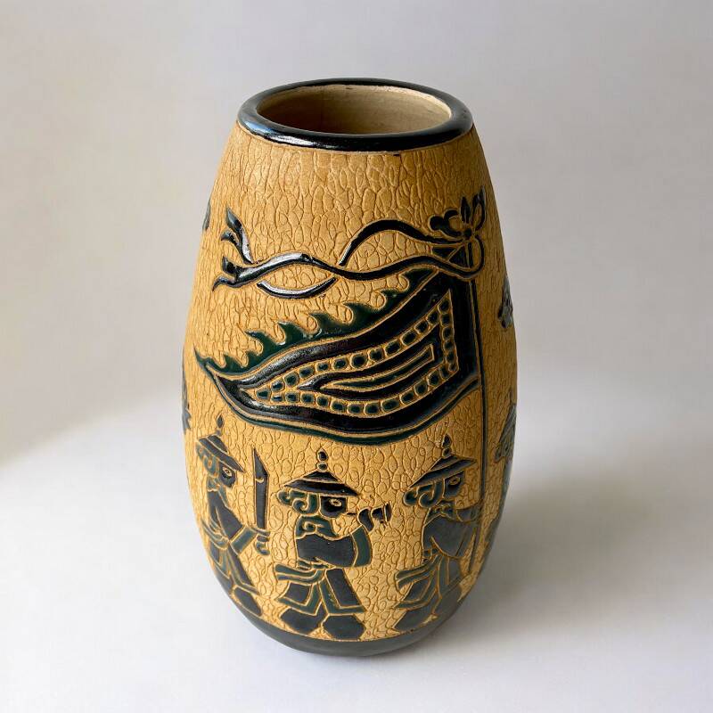 Vintage ceramic art studio vase Dona Saigon Vietnam 1970s