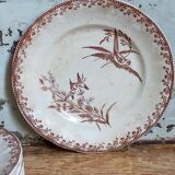 Sept assiettes à dessert terre de fer aux oiseaux f.f.Pexonne fin XIX ème