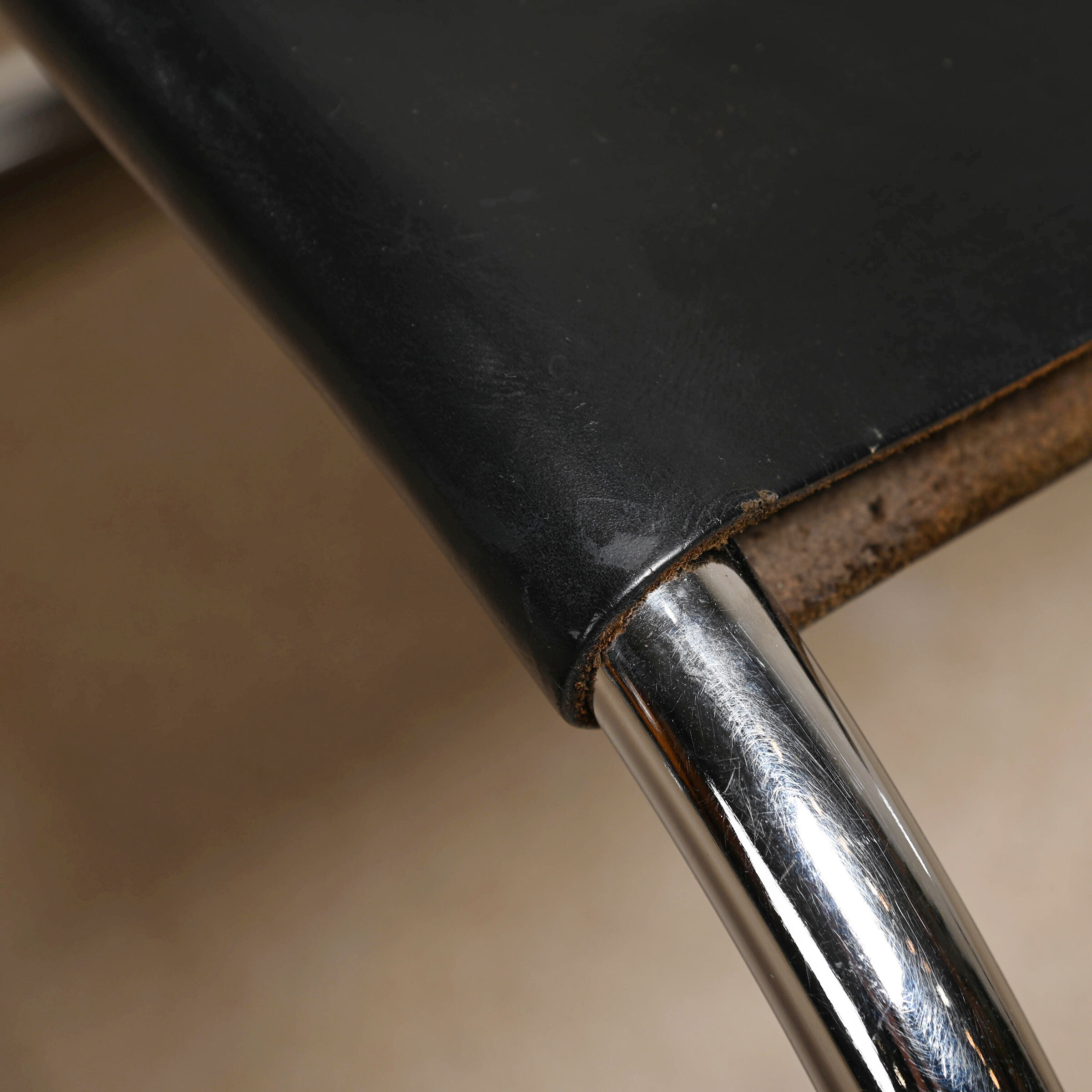Mies Van Der Rohe Mr10 Cantilever chairs in black leather for Knoll