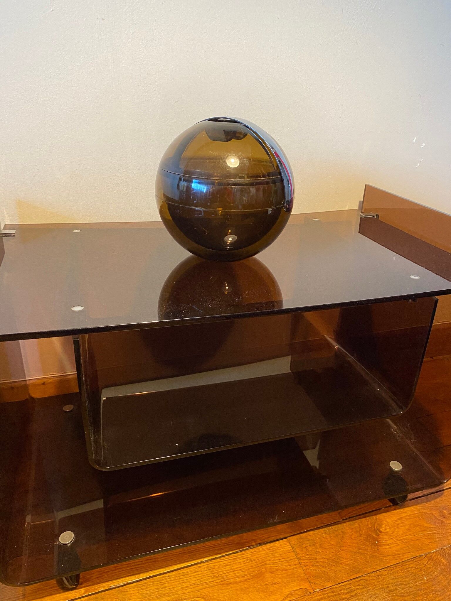 TV stand 70s smoked plexiglass