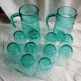 Service a orangeade vert mente a l'eau