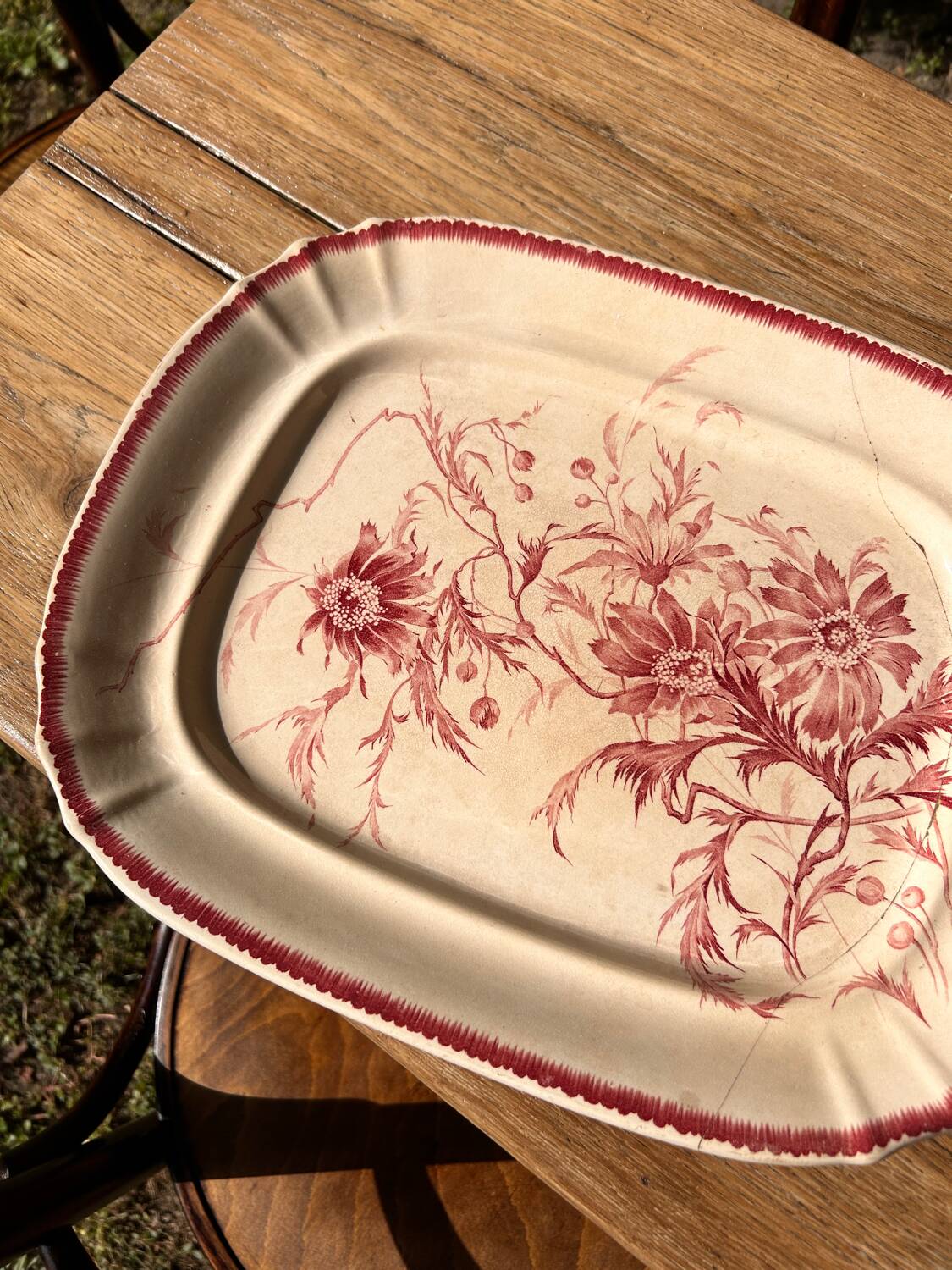 Pink iron earth dish 19 century