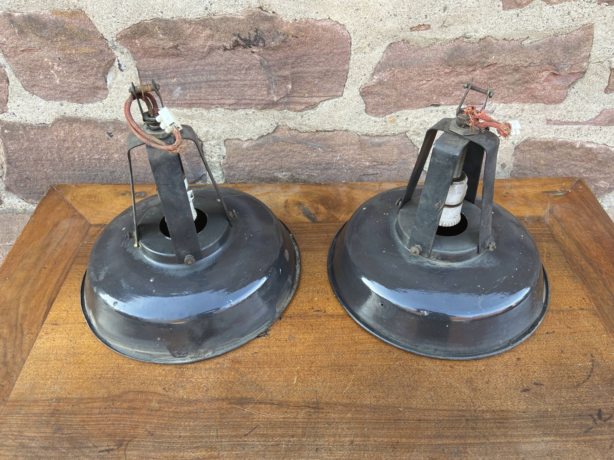 Paire de lampes suspension industriel émaillé mazda reflecto lux