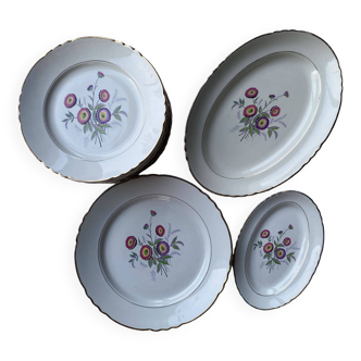Set of 11 Orchies Moulin des loups plates and dishes