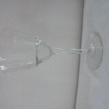 Lot B 6 glasses of chiseled crystal wine Height 15.5 cm Diameter edge sup. 8 cm