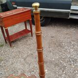 Escalier de bibliothèque ancien