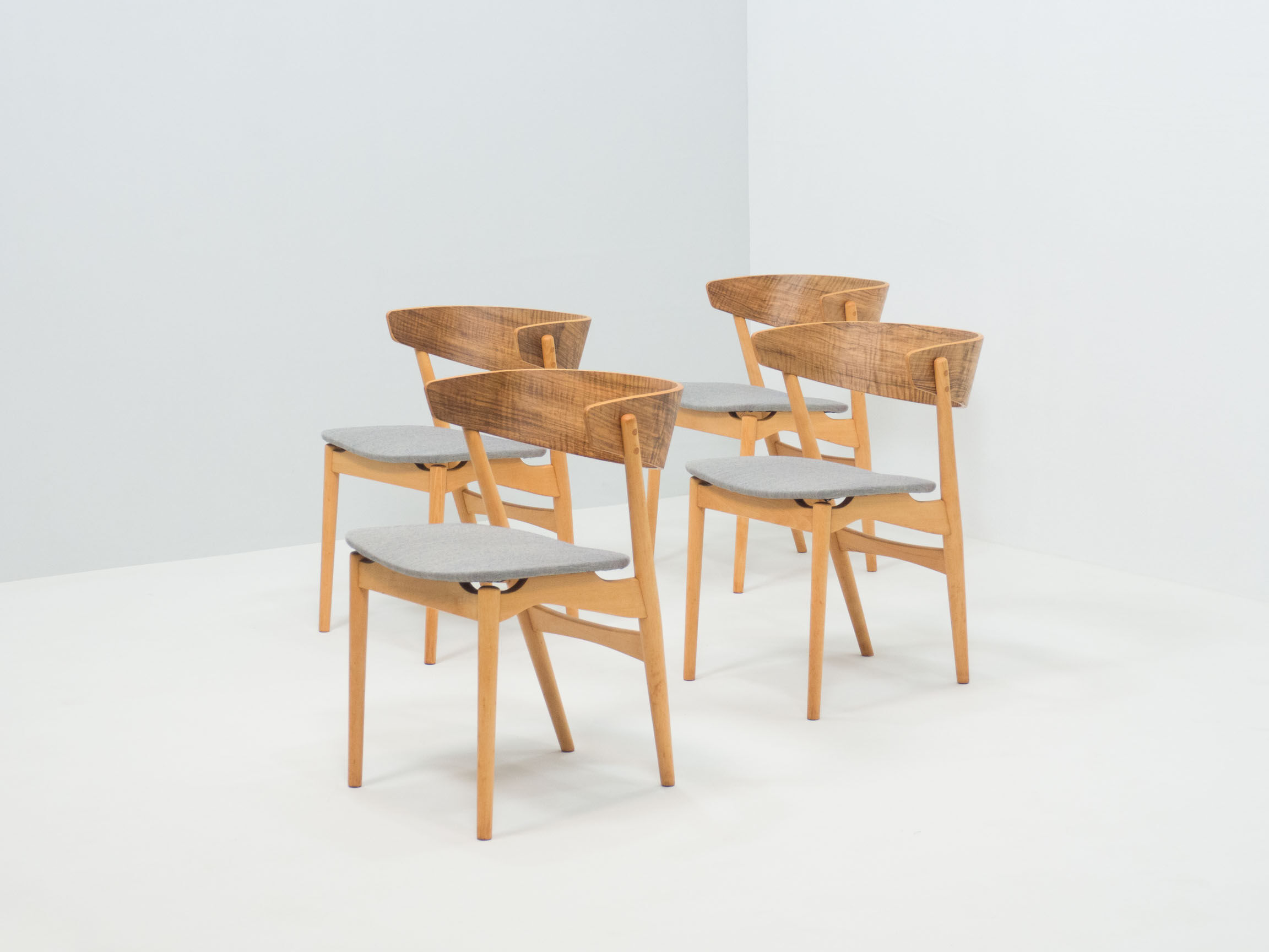 Set of four ‘no. 7’ dining chairs by helge sibast