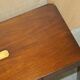Bureau de campagne militaire Kennedy Harrods en bois dur