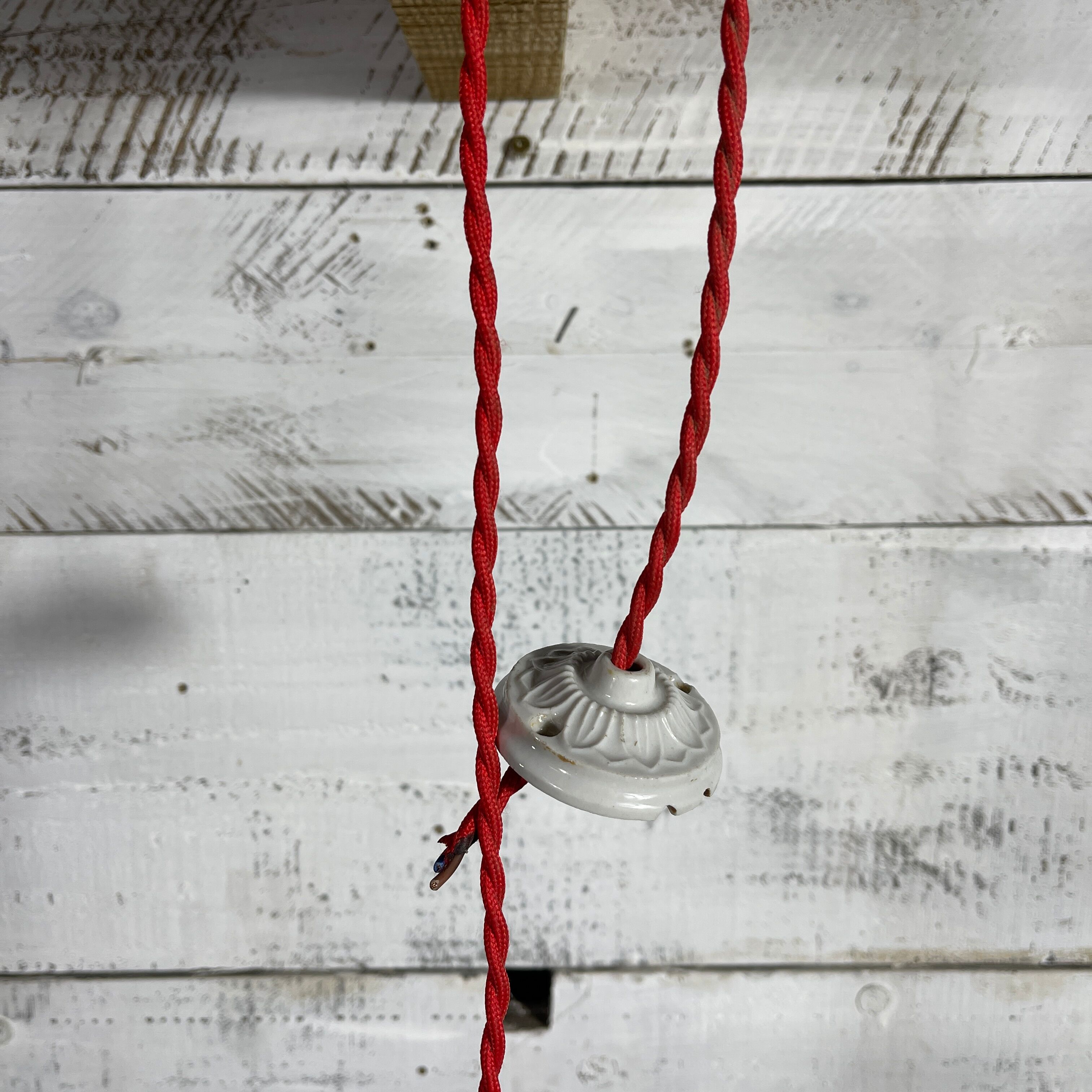 Opaline suspension pleated red cord