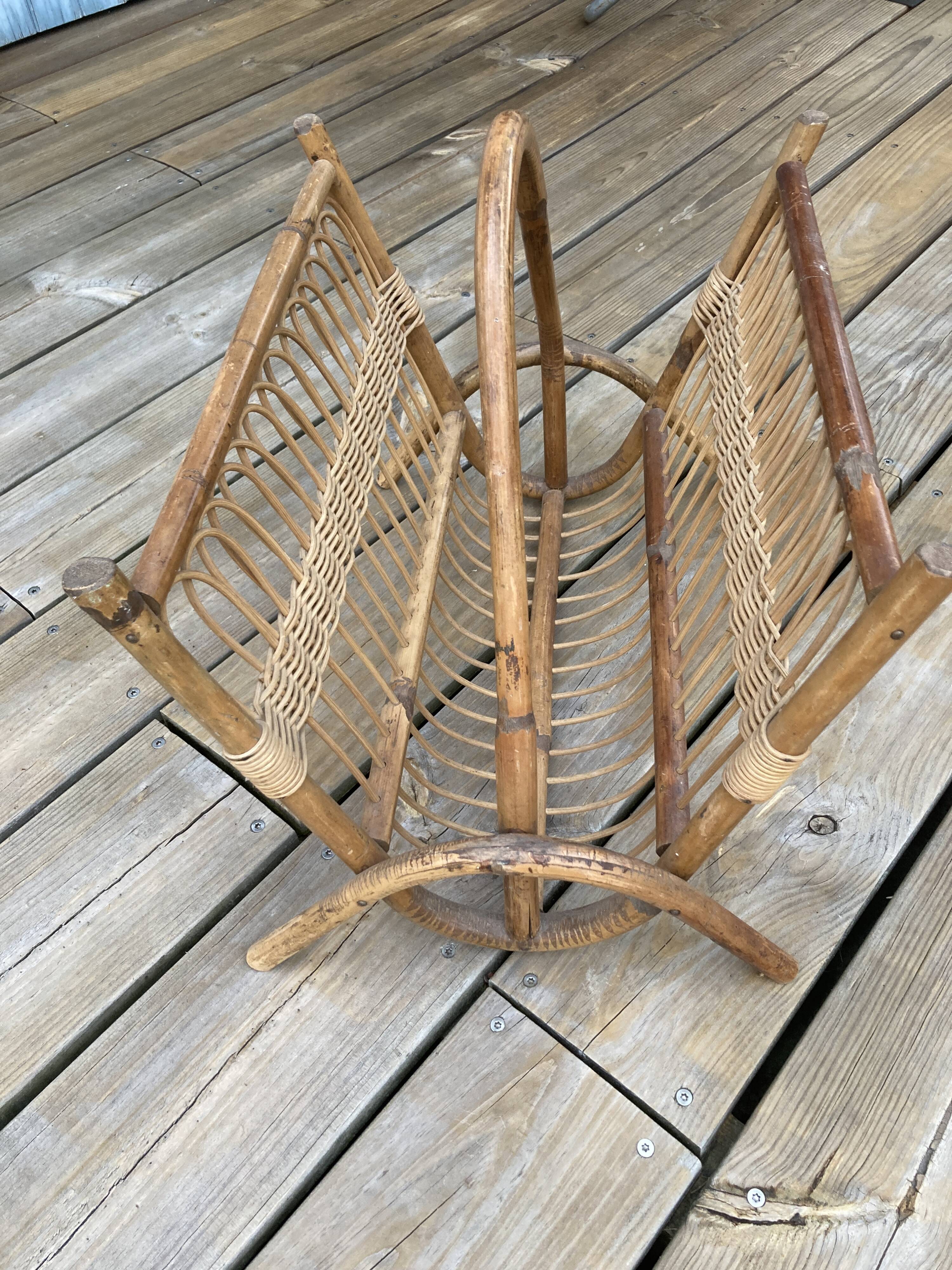 Porte-revues rotin vintage
