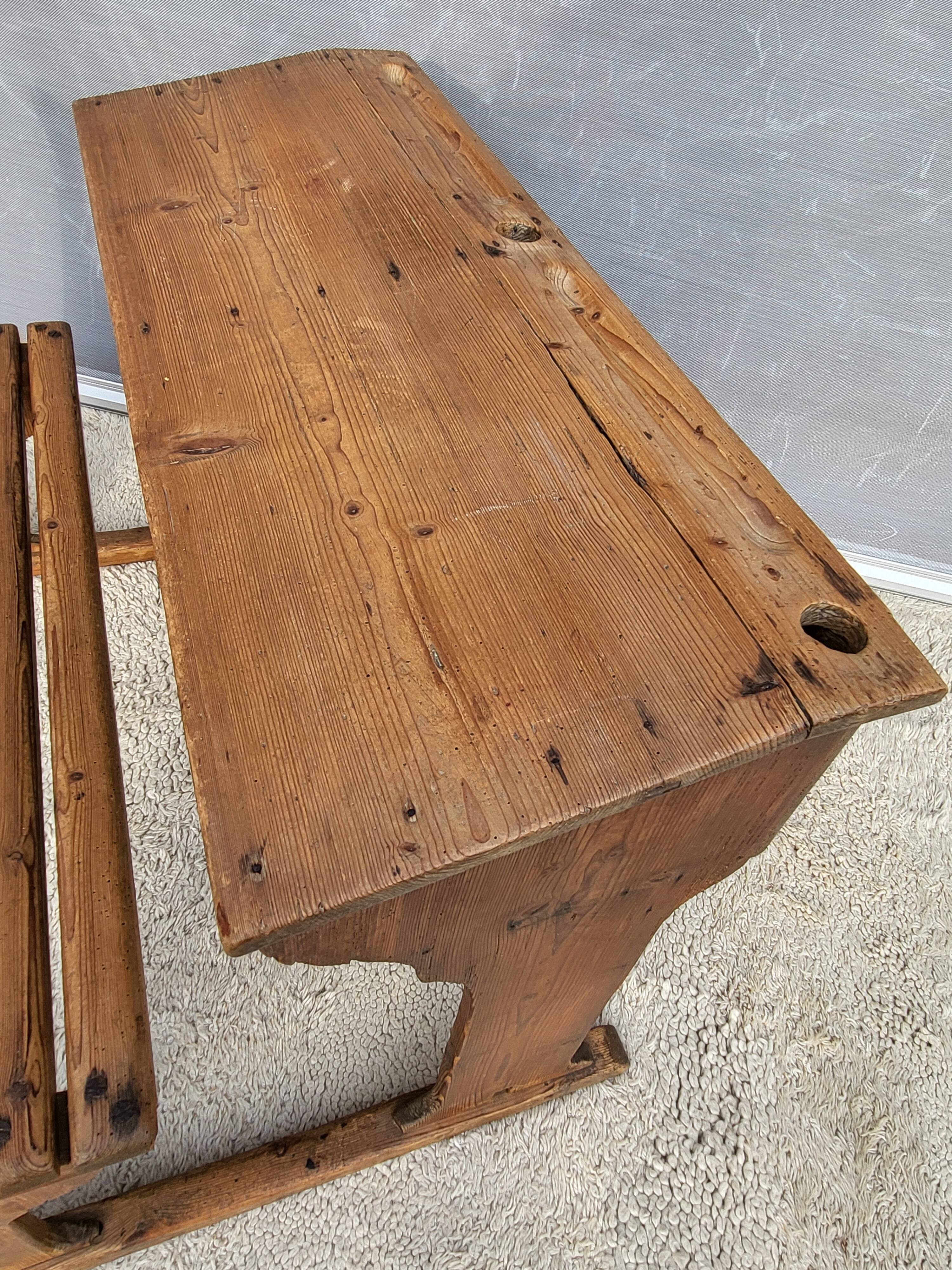 Double solid wood school desk