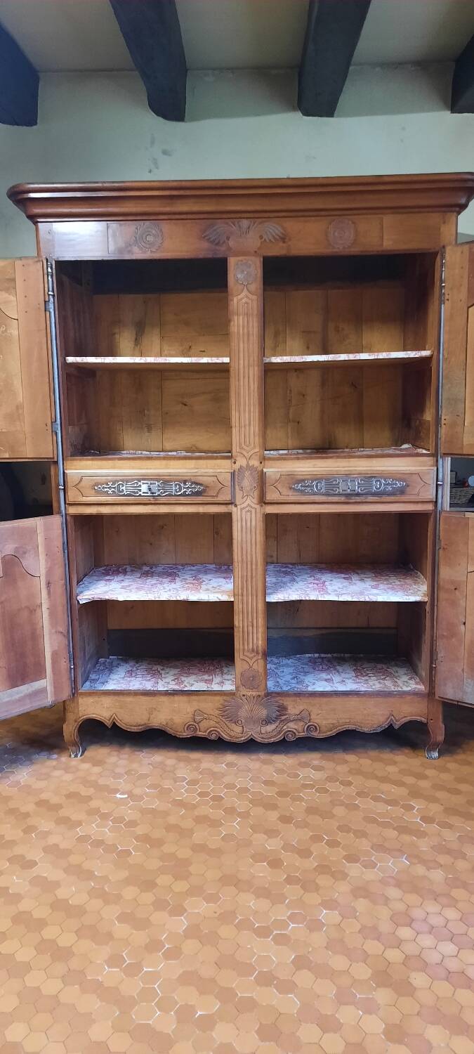 Armoire 4 portes