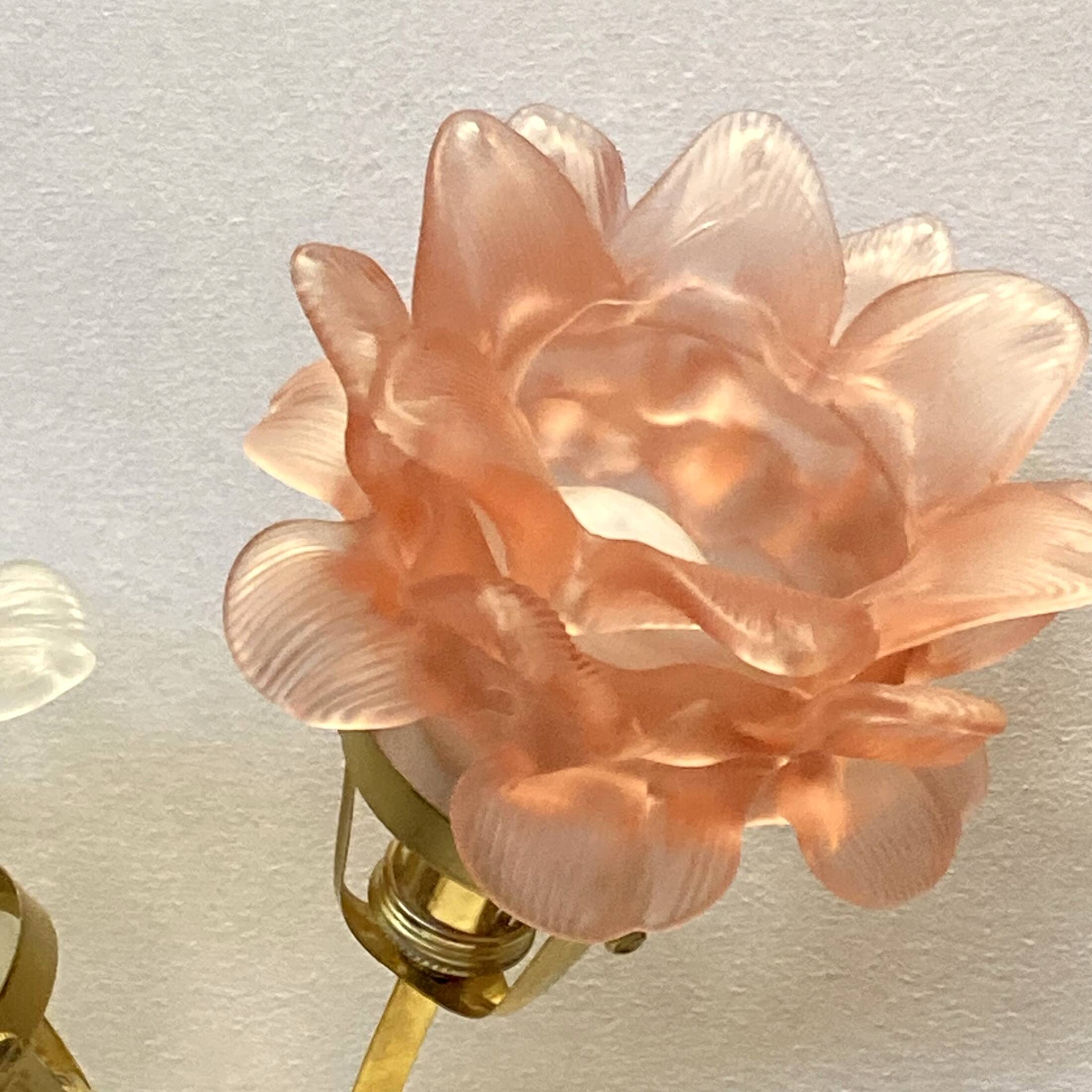 Double wall light with pink and white flower tulips brass LAMP-7103