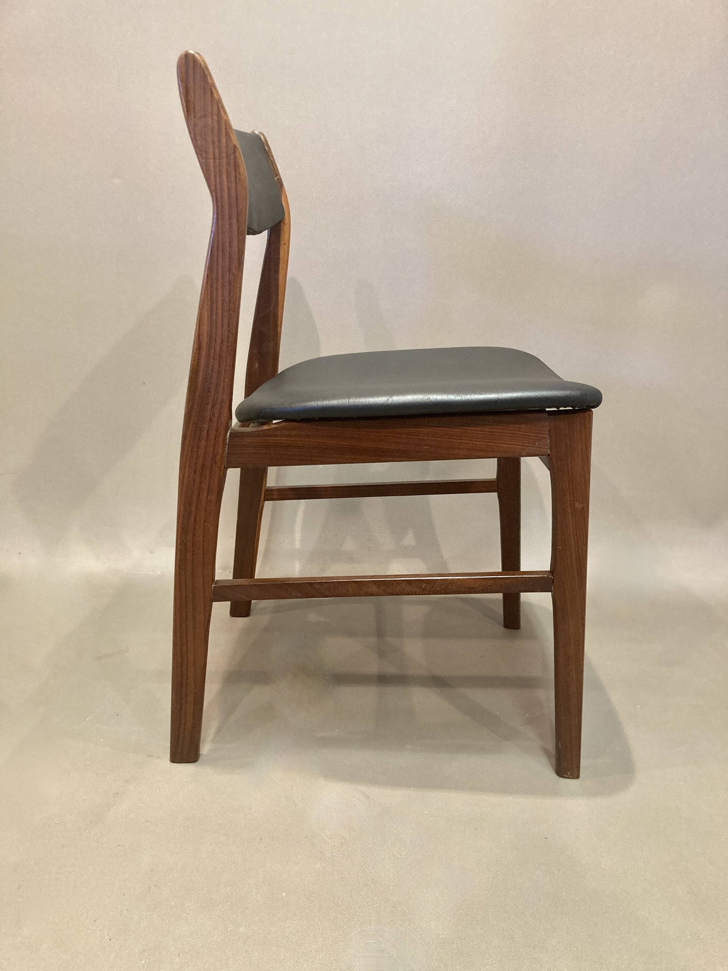 Set of 4 "Scandinavian design" chairs 1950