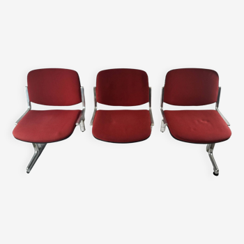 Red 3-seater bench by Giancarlo Piretti by Anomina Castelli Italy 1970 vintage