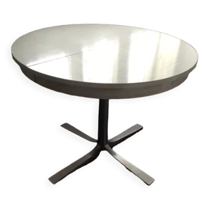 table de cuisine vintage