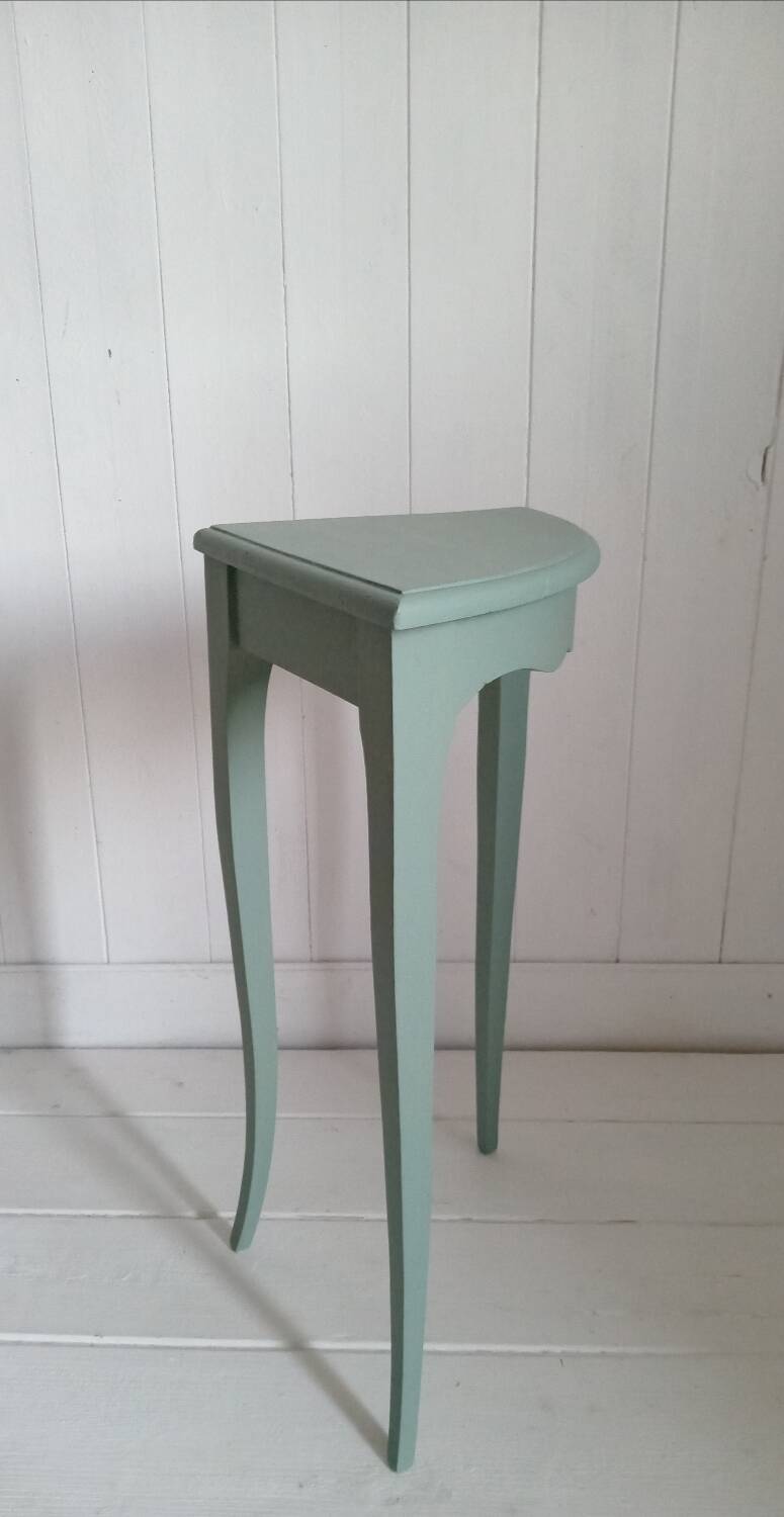 Pedestal table / Tripod pedestal table