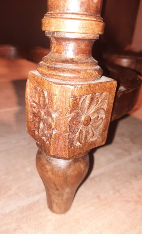 Tabouret de piano carré style Louis XVI